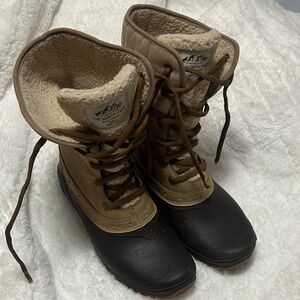 The North Face Tan and Black Winter Boots